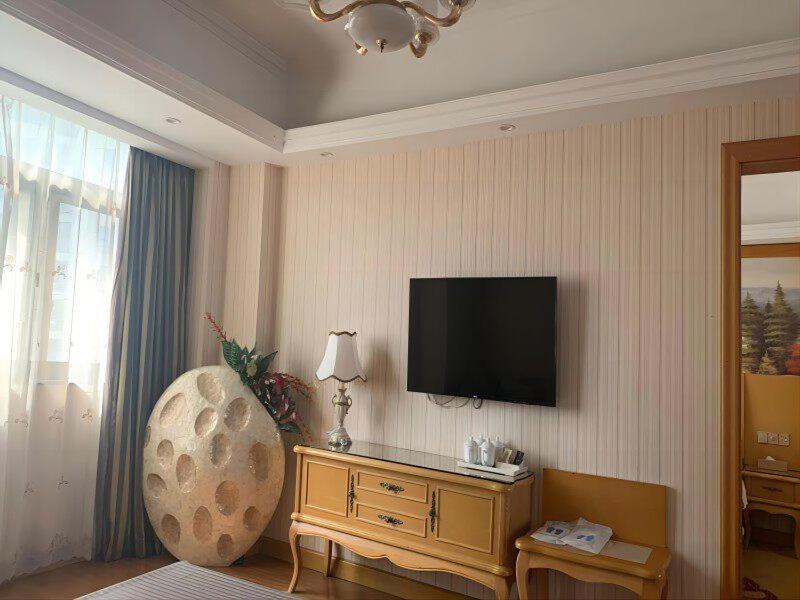 Vienna International Hotel Fenghua Zhongshan Road Экстерьер фото